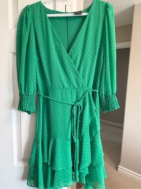 Gabby Skye Emerald Green Textured Wrap Midi Dress